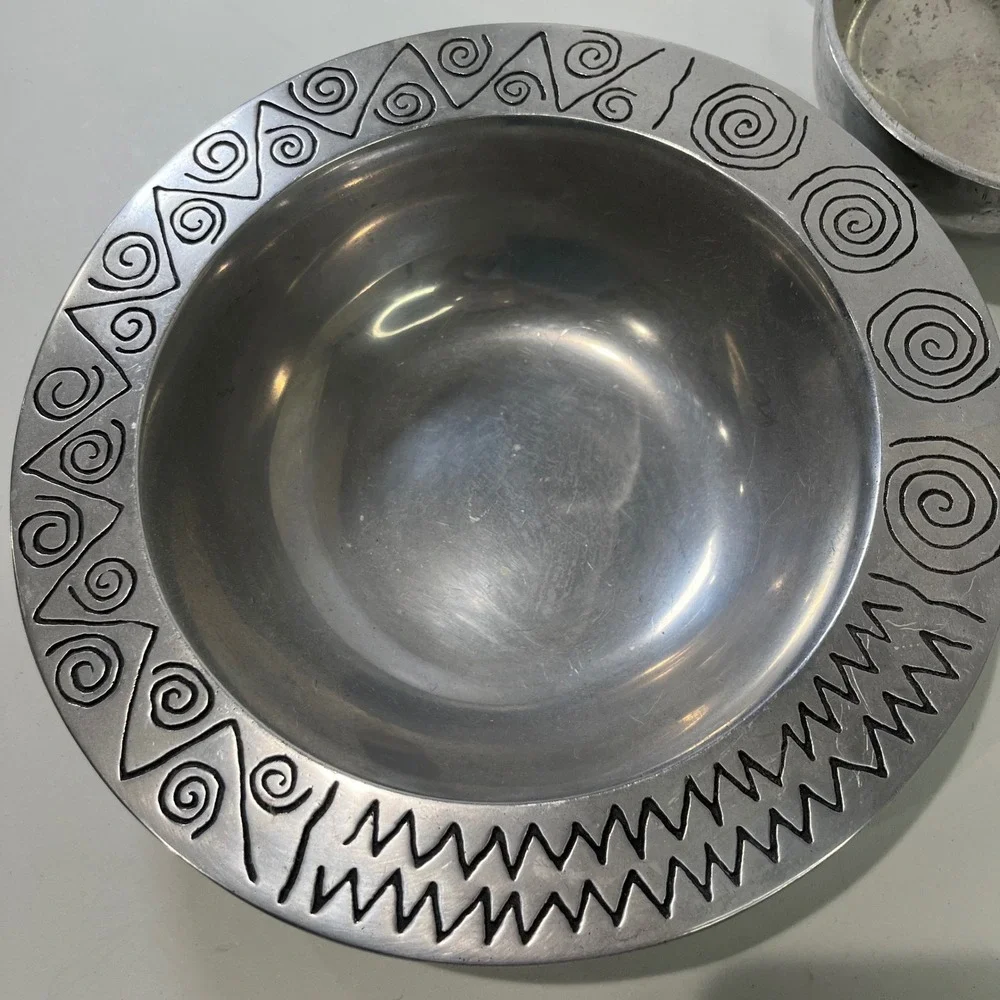2 pc Wilton Armetale and Holland Boone Polished Pewter Bowl Set Spiral‎ Zig Zag